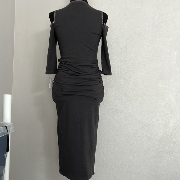 New! Michael Stars Ruched Cold Shoulder MIDI Dress Gray/Silver Size XS - Picture 3 of 10